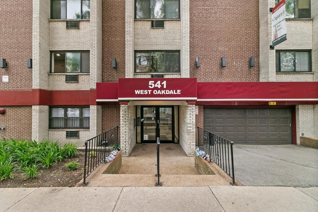 Stunning 1Br Apartment At Center Of Lakeview - Oakdale 211 Чикаго Екстериор снимка